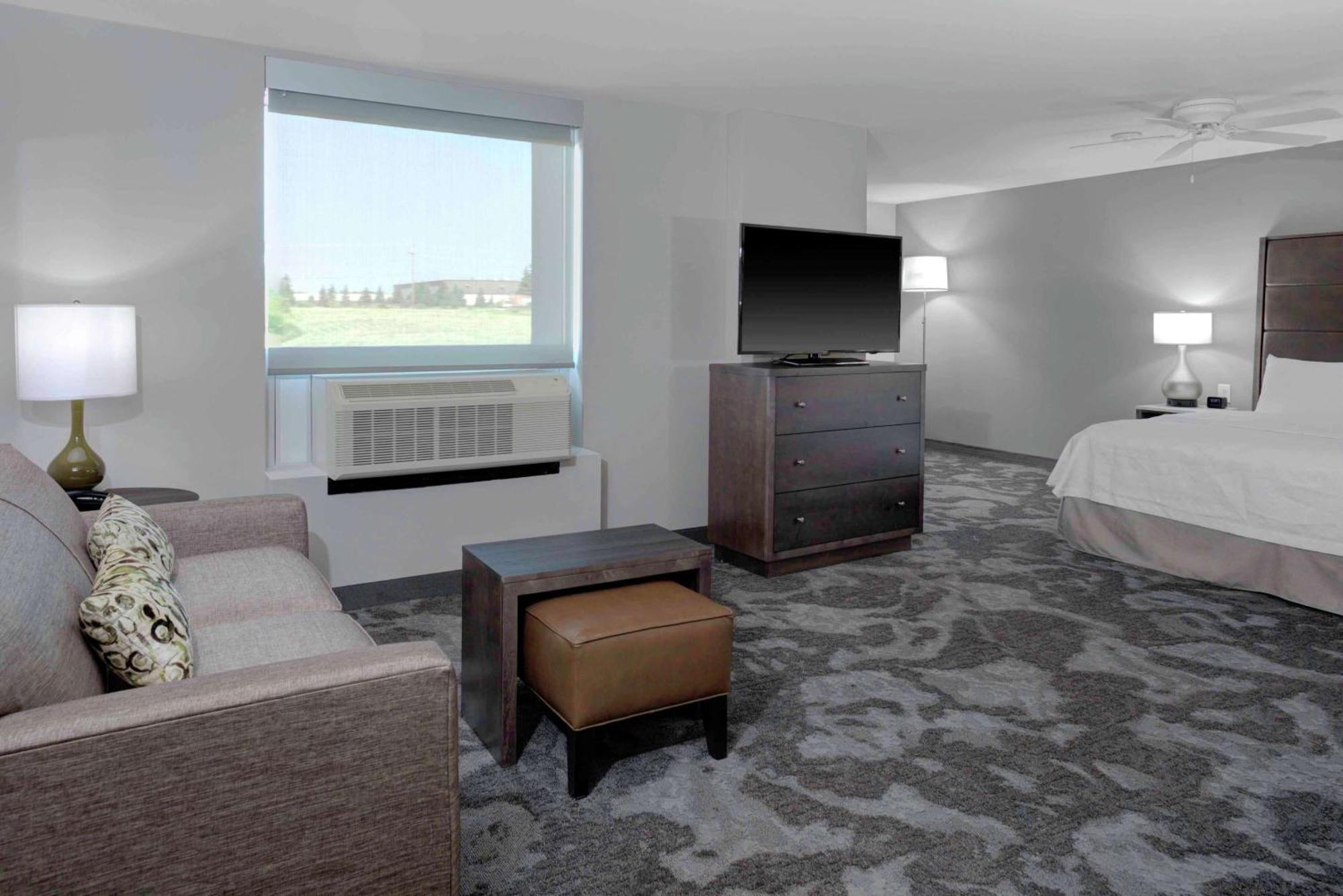 Homewood Suites By Hilton Lansing Eastwood Exterior foto